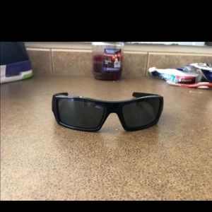 Oakley Gascan shades